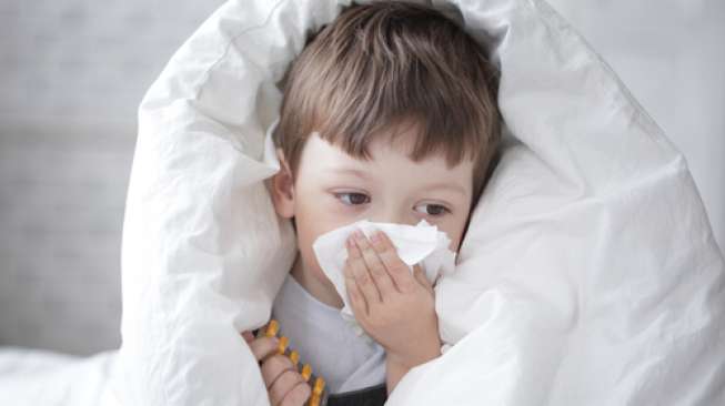 6 Cara Ampuh Mengatasi Hidung Tersumbat pada Anak